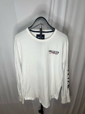 Hollister White Long-Sleeve Crewneck